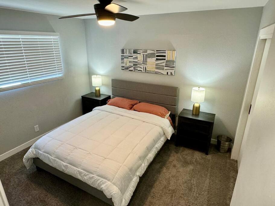 King Bed, Only 7 Min Away From Cielo Vista & The Airport Villa El Paso Exterior photo