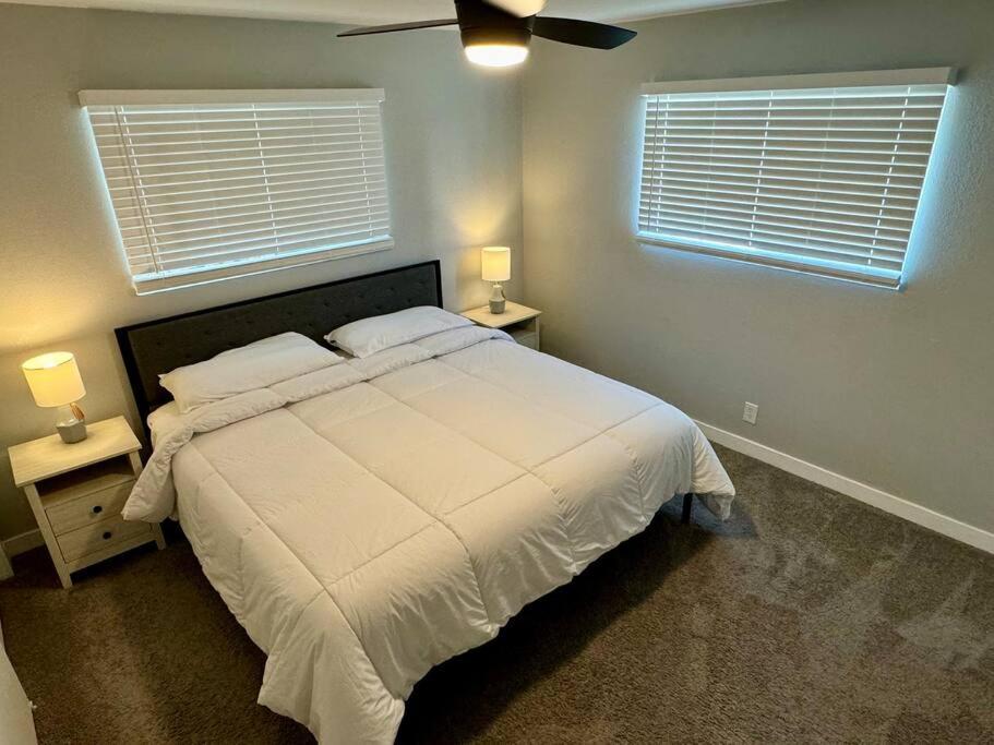 King Bed, Only 7 Min Away From Cielo Vista & The Airport Villa El Paso Exterior photo